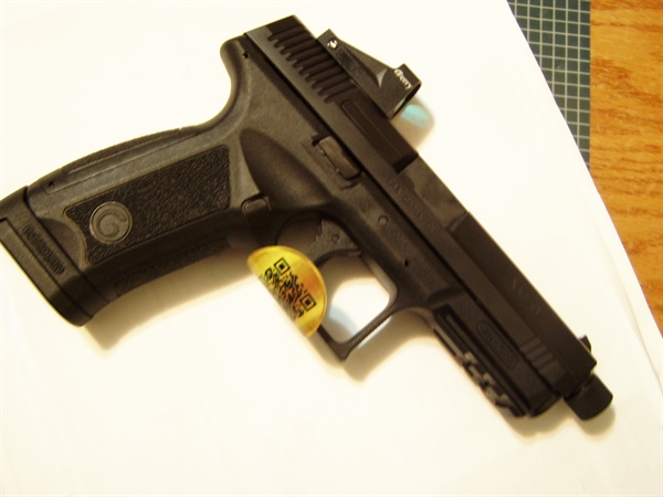 EAA GRISAN MC9 9MM PISTOL