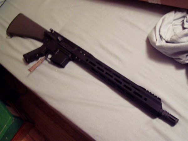 NEW UNFIRED  D M P S  PANTHER AR-15  NO BOX  .223  1 IN 8 INCH  16 INCH BARREL FULL STOCK FREE FLOAT RAIL READY FOR SIGHTS OF YOUR CHOICE ONLY $ 699.00