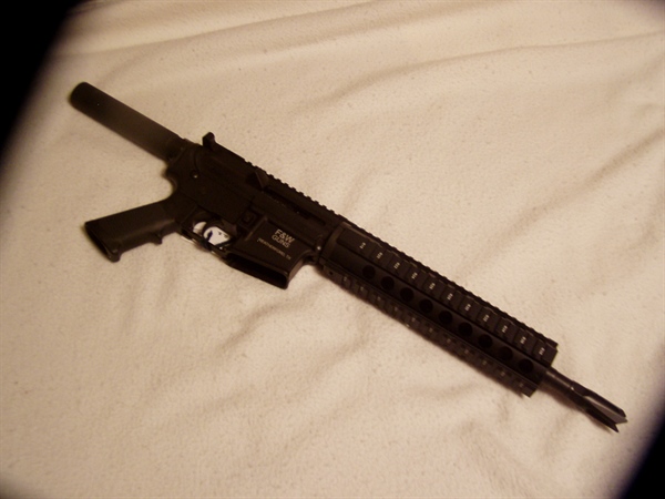 ANDERSON 98% CONDITION AM-15 PISTOL 1 IN 8 TWIST 5.56NATO 11 INCH BARREL THREE PRONG FLAS HIDER WITH FREE FLOAT 4 SIDED HANDGUARD  FINGER GROVED PISTOL GRIP RECEIVER MARKED F&W GUNS WEATHERFORD TEXAS