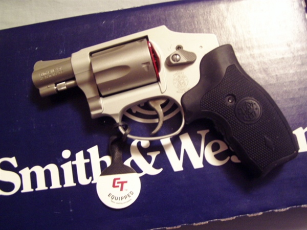 Smith & Wesson J-Frame revolver. The Model 642 CT LAZER GRIPS NIB $ 499.99