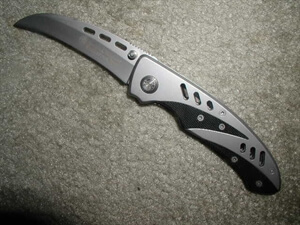 S&W SPECIAL OPS KNIFE 1ST PRODUCTION RUN NEW IN BOX - $16.00